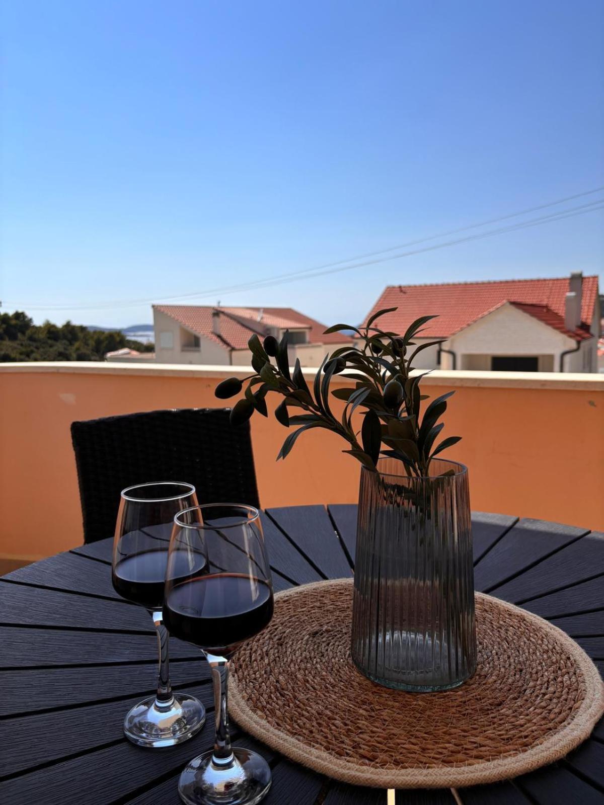 Apartments Tomo Hvar Town Exterior photo